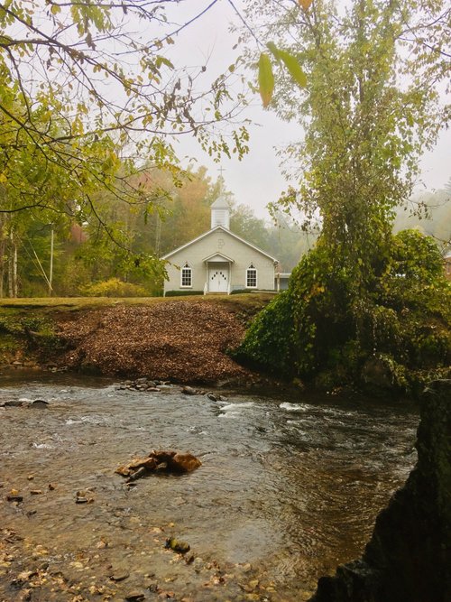 Escape to the Past: Unveiling the Secrets of Old Corundum Millsite Campground