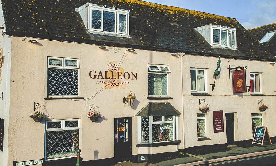 THE GALLEON INN - Updated 2020 Prices, Lodge Reviews, and Photos