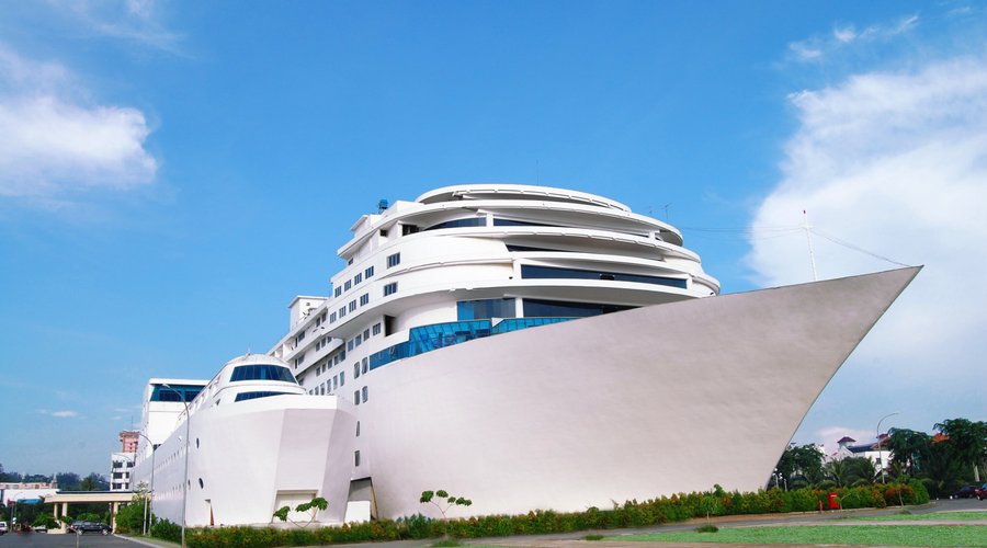 Pacific Palace Hotel Building