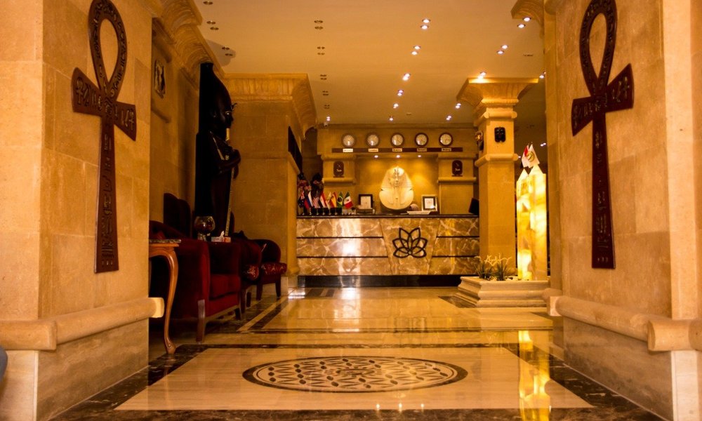 Great Pyramid INN