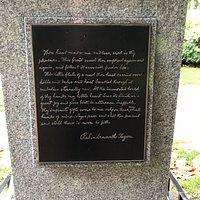 The bust and its inscriptions