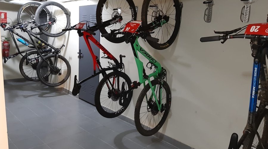 Depósito para bicis.