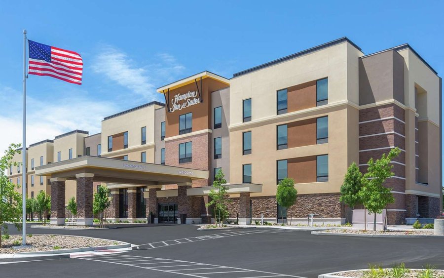 HAMPTON INN & SUITES RENO/SPARKS $125 ($̶1̶5̶7̶) - Updated 2021 Prices ...