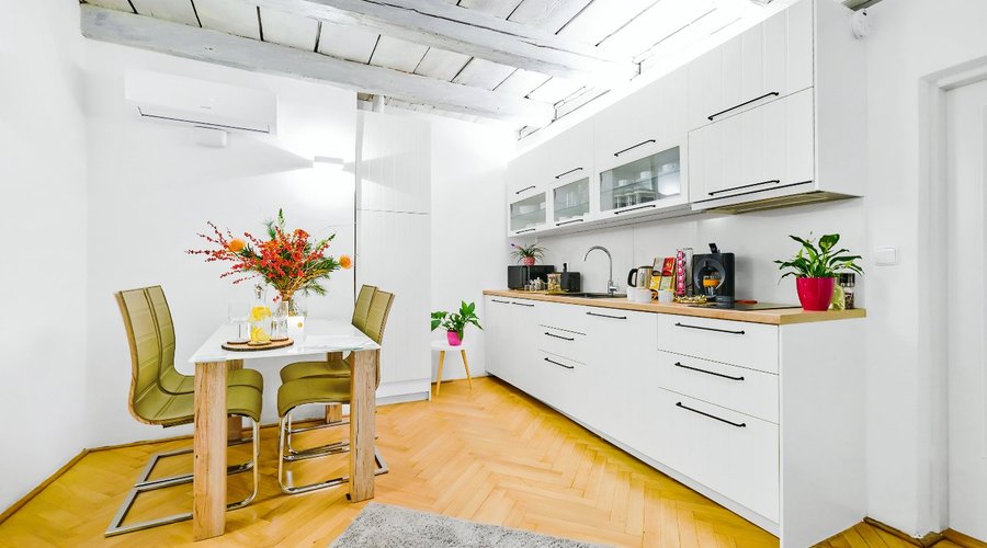 Royal Route Residence Prague
www.smartrental.cz