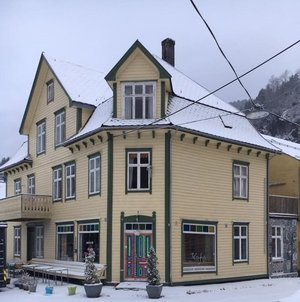 getlstd_property_photo