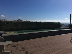 Pool & Beach