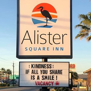 Alister Sign