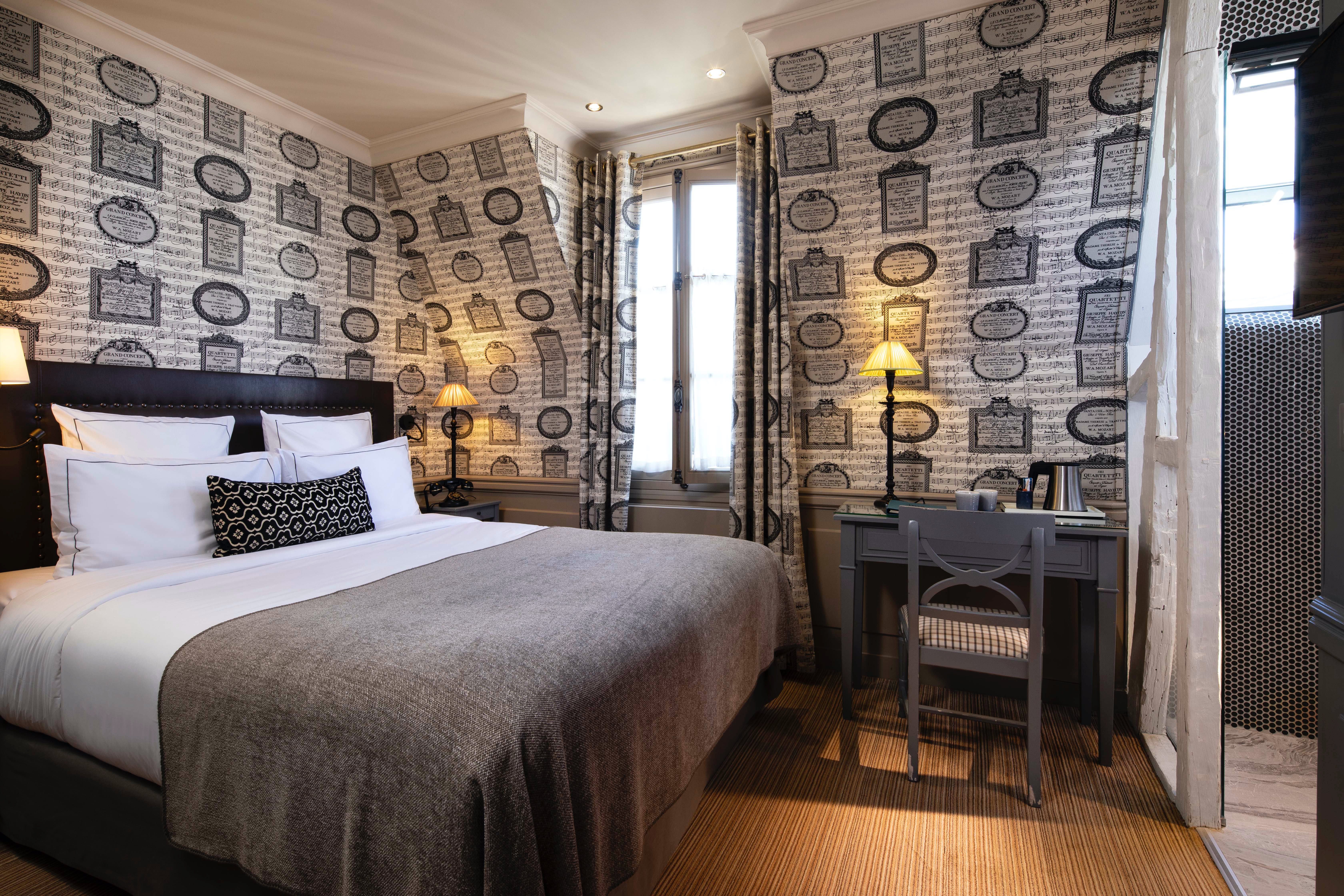 Hotel de Londres Eiffel Rooms: Pictures & Reviews - Tripadvisor