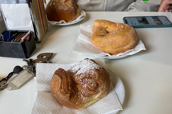 Torta di caramelle - Picture of Bar Sessa, Sant'Agnello - Tripadvisor