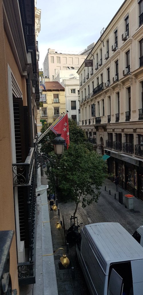 HOTEL VICTORIA 4 PUERTA DEL SOL - Updated 2023 (Madrid, Spain)