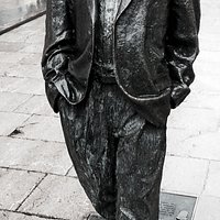 Estatua de Woody Allen