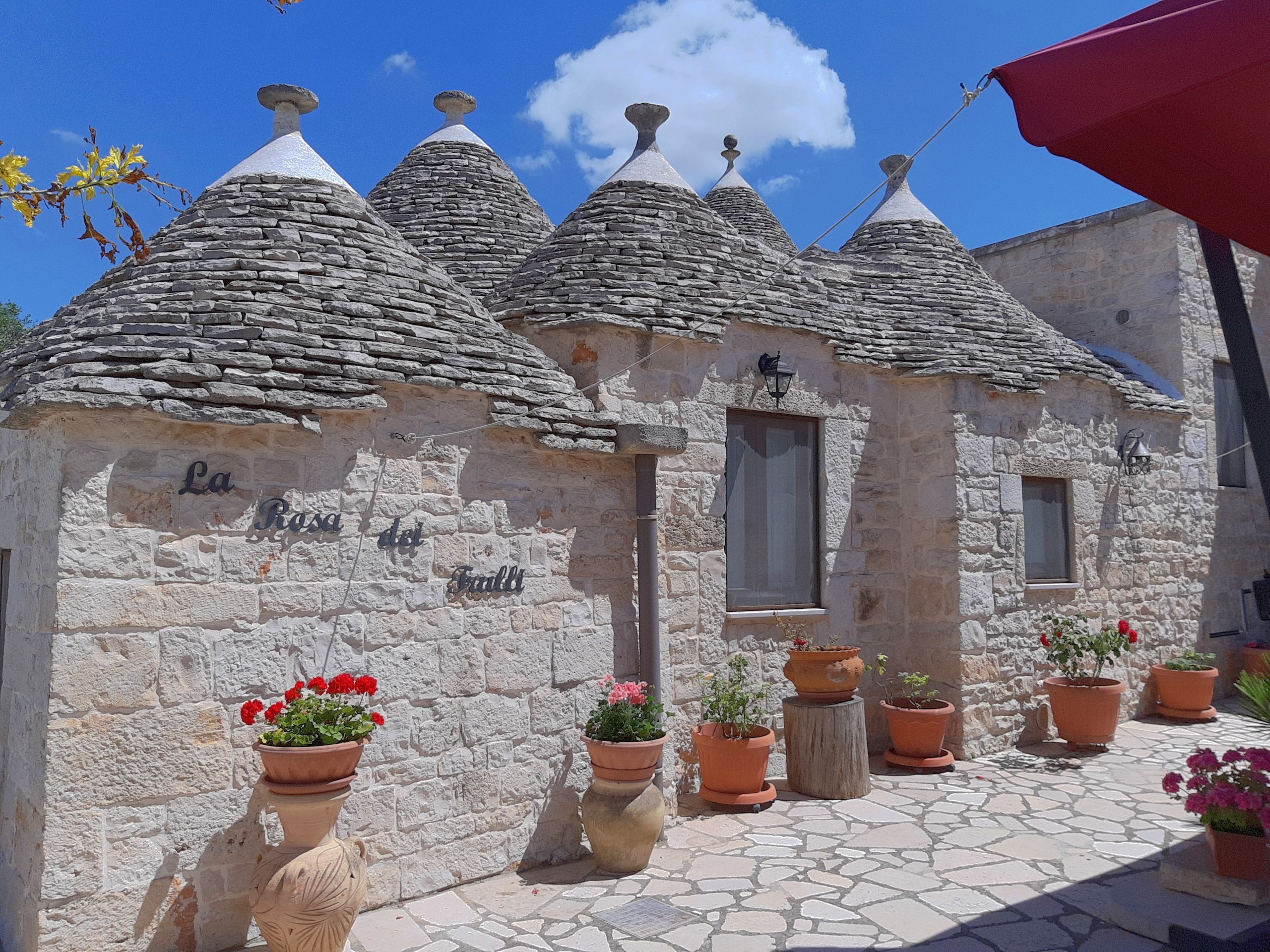 BED & BREAKFAST LA ROSA DEI TRULLI B&B (Alberobello, Puglia): Prezzi ...