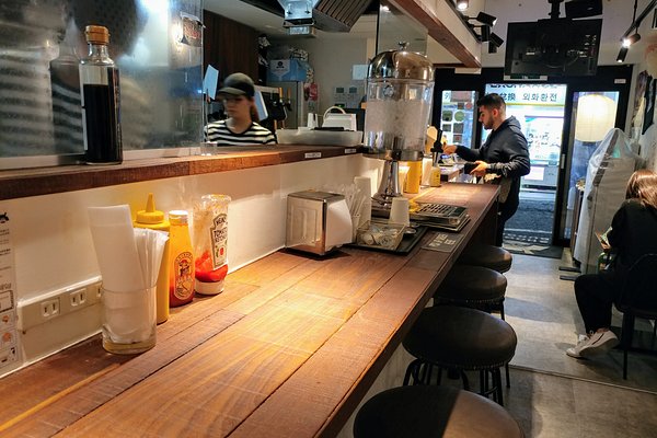 BURGER MANIA, Shirokane - Shinagawa / Gotanda - Menu, Prices & Restaurant  Reviews - Tripadvisor