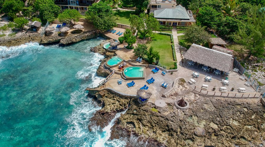Westender Inn seaside restaurant and bar and three seaside pools