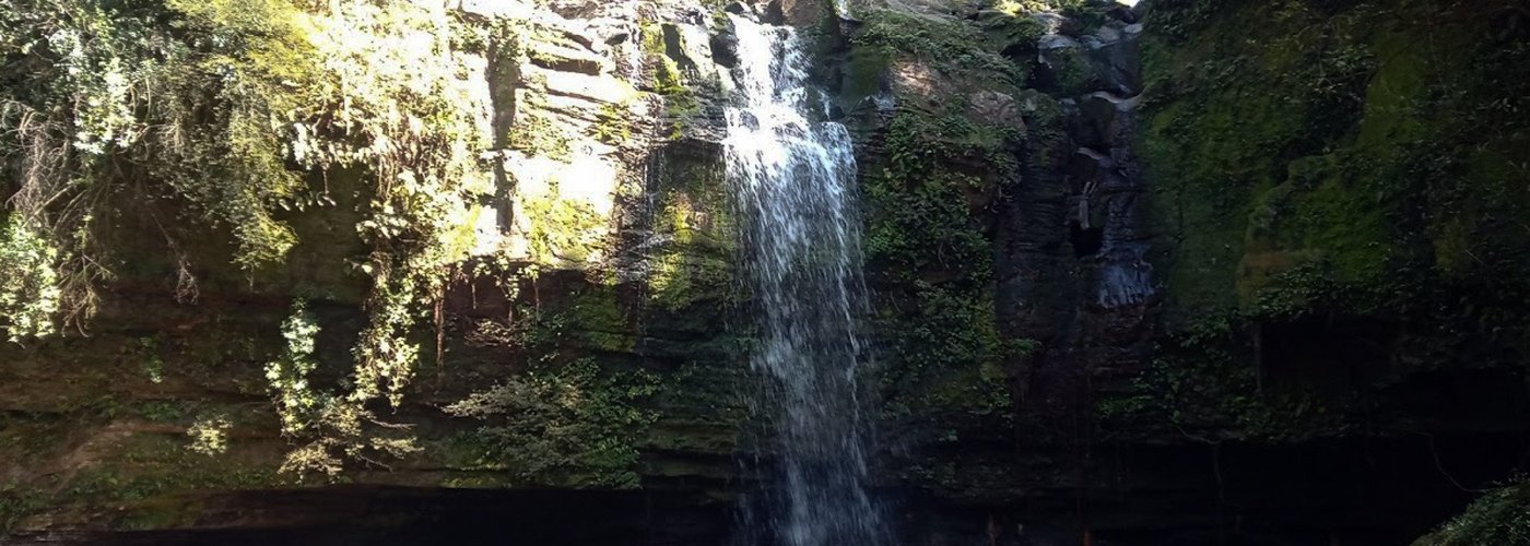A cascata. 