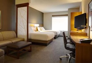Room & Suite