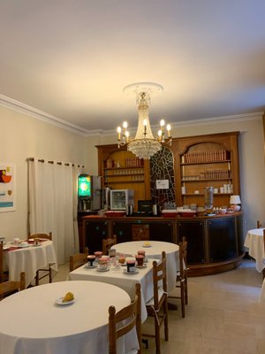 Balzac Hotel (Fougères) : tarifs 2023 et 75 avis