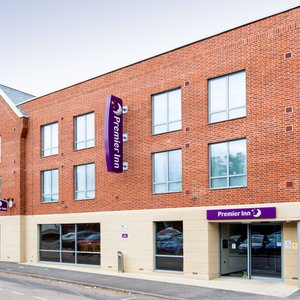 PREMIER INN HITCHIN TOWN CENTRE HOTEL - Updated 2022