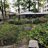 Le square