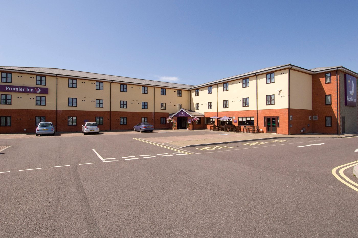 PREMIER INN CHICHESTER SOUTH (GATE LEISURE PARK) HOTEL - Updated 2024 ...