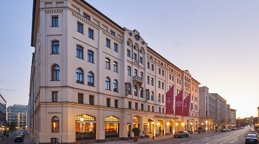 Hotelfassade