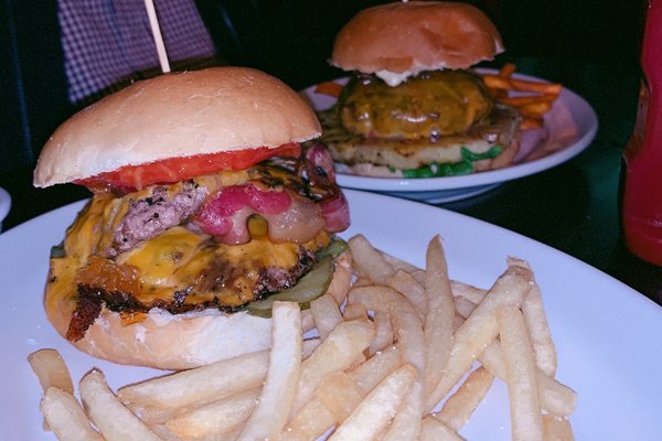 THE BEST 10 Burgers near Av Federalistas 1600, 45132 Zapopan, Jalisco,  Mexico - Last Updated November 2023 - Yelp