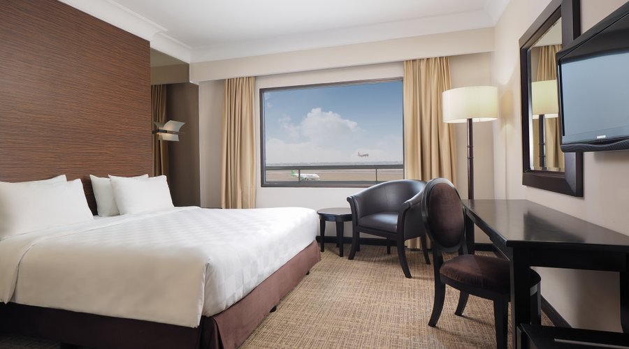 Room with Runaway view