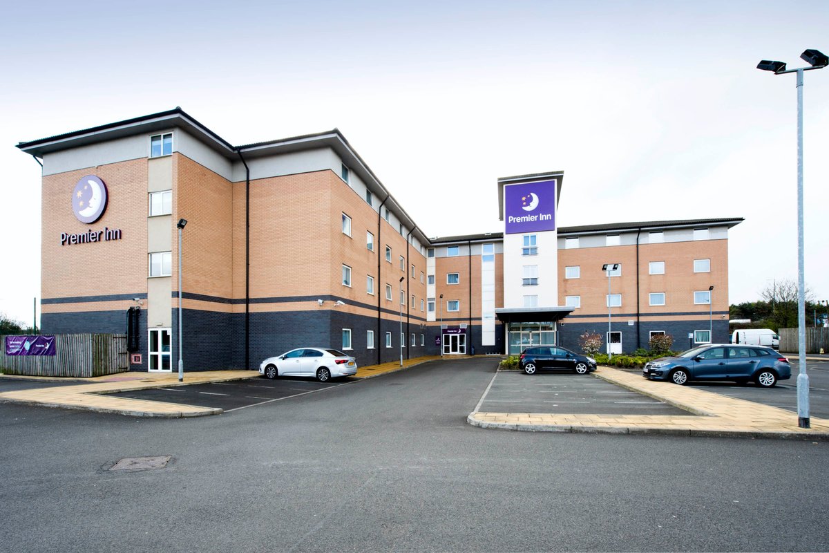 PREMIER INN GLASGOW BRAEHEAD HOTEL - Updated 2022