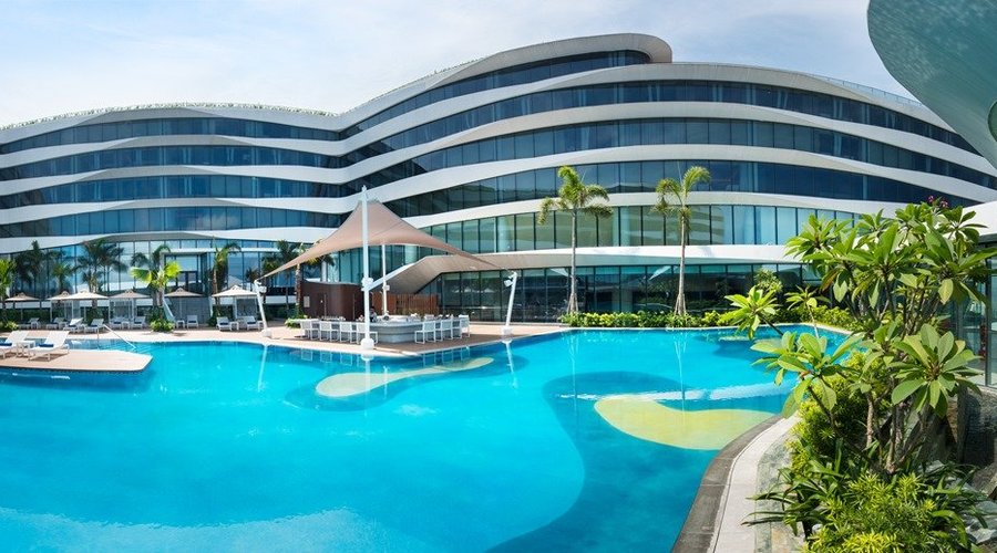 Outdoor swimming pool