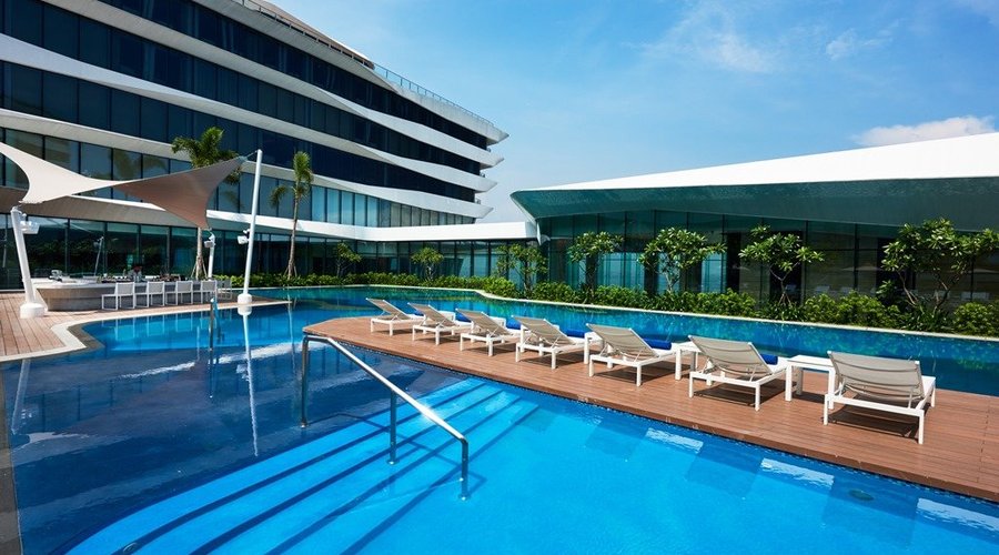 Outdoor swimming pool