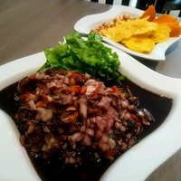 Ceviche de conchas negras.