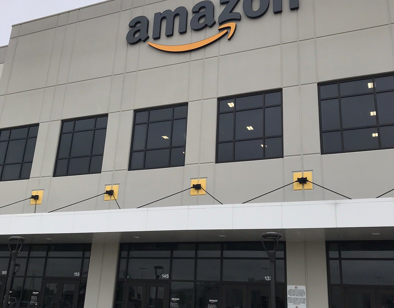 HOU2 AMAZON FULFILLMENT CENTER TOUR (Houston) Ce qu'il faut savoir