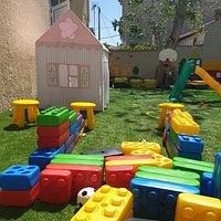Alonakia Playground