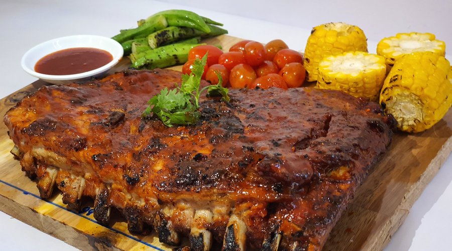Sường bẻ nướng nguyên tảng