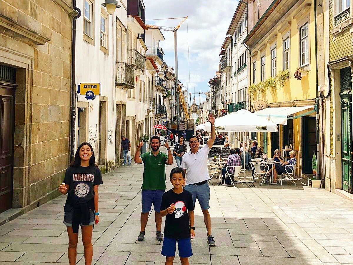 Como chegar até Center Motos Jandira de Ônibus ou Trem?