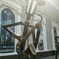 "Оркестр" уличных фонарей, Оренбург.