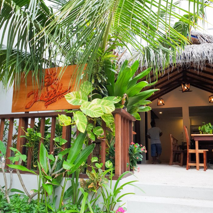 THUNDI SEA VIEW - Updated 2024 Prices & Guest house Reviews (Fulidhoo ...