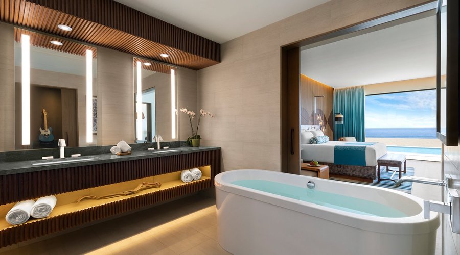 ROCK SUITE SWIM-UP BATH