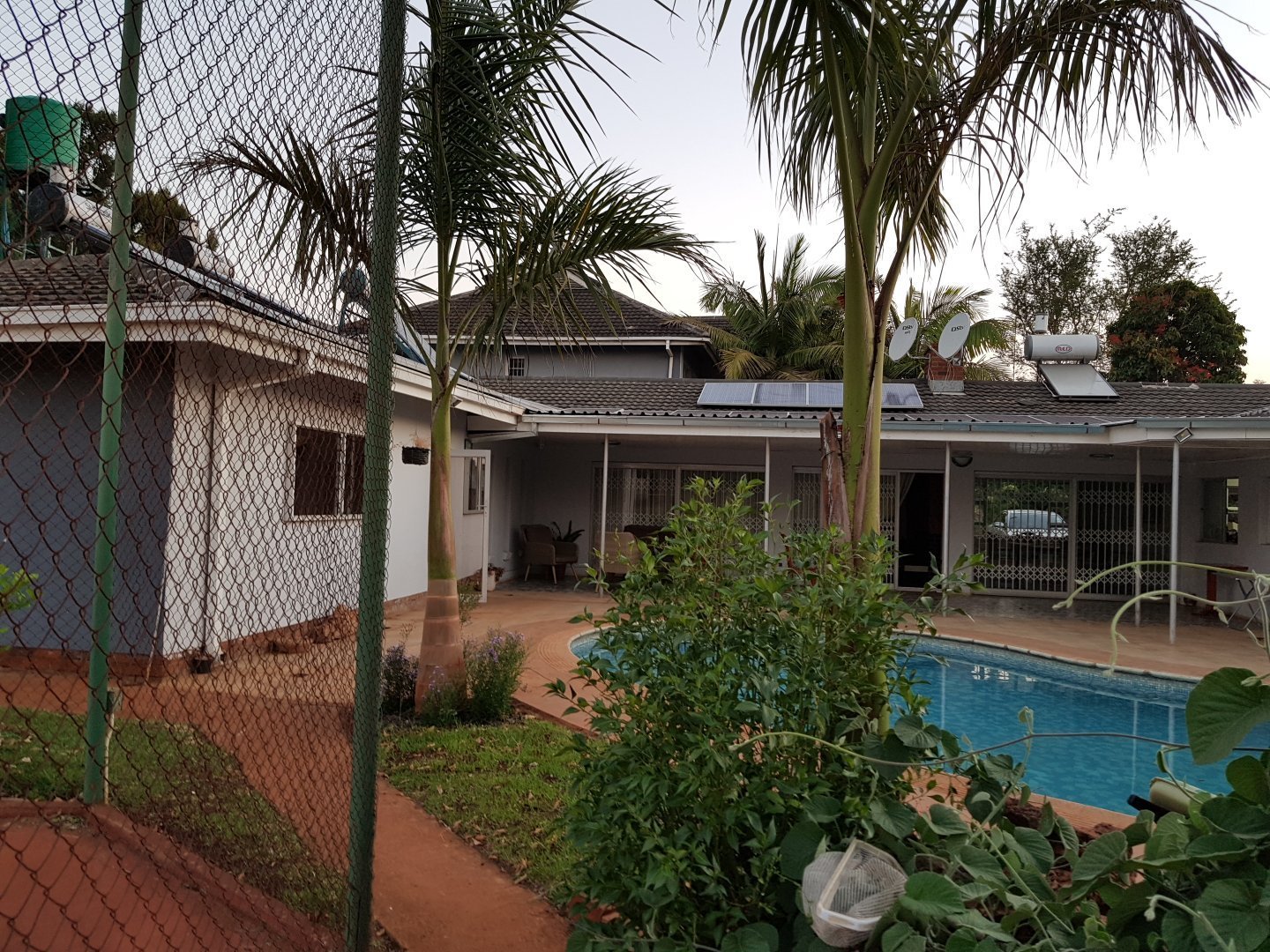 MT PLEASANT BED AND BREAKFAST (Harare) - B&B Reviews, Photos, Rate ...