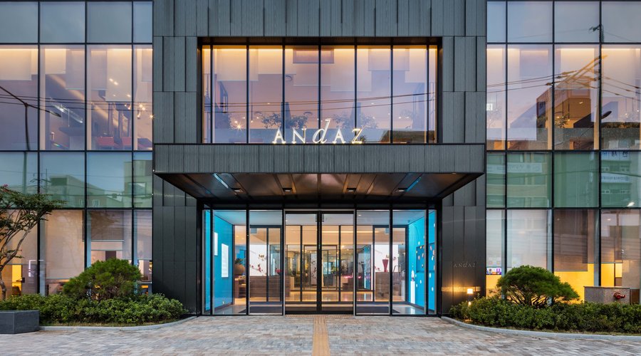 Andaz Seoul Gangnam-Exterior-Entrance