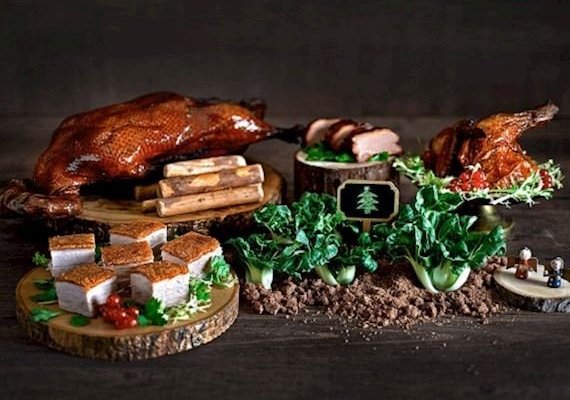 Countdown into the New Year or begin a year of abundance with an intimate gastronomic experience with cherished loved ones at Yan Ting, and revel in the flavours of the orient masterfully created by a team of master chefs