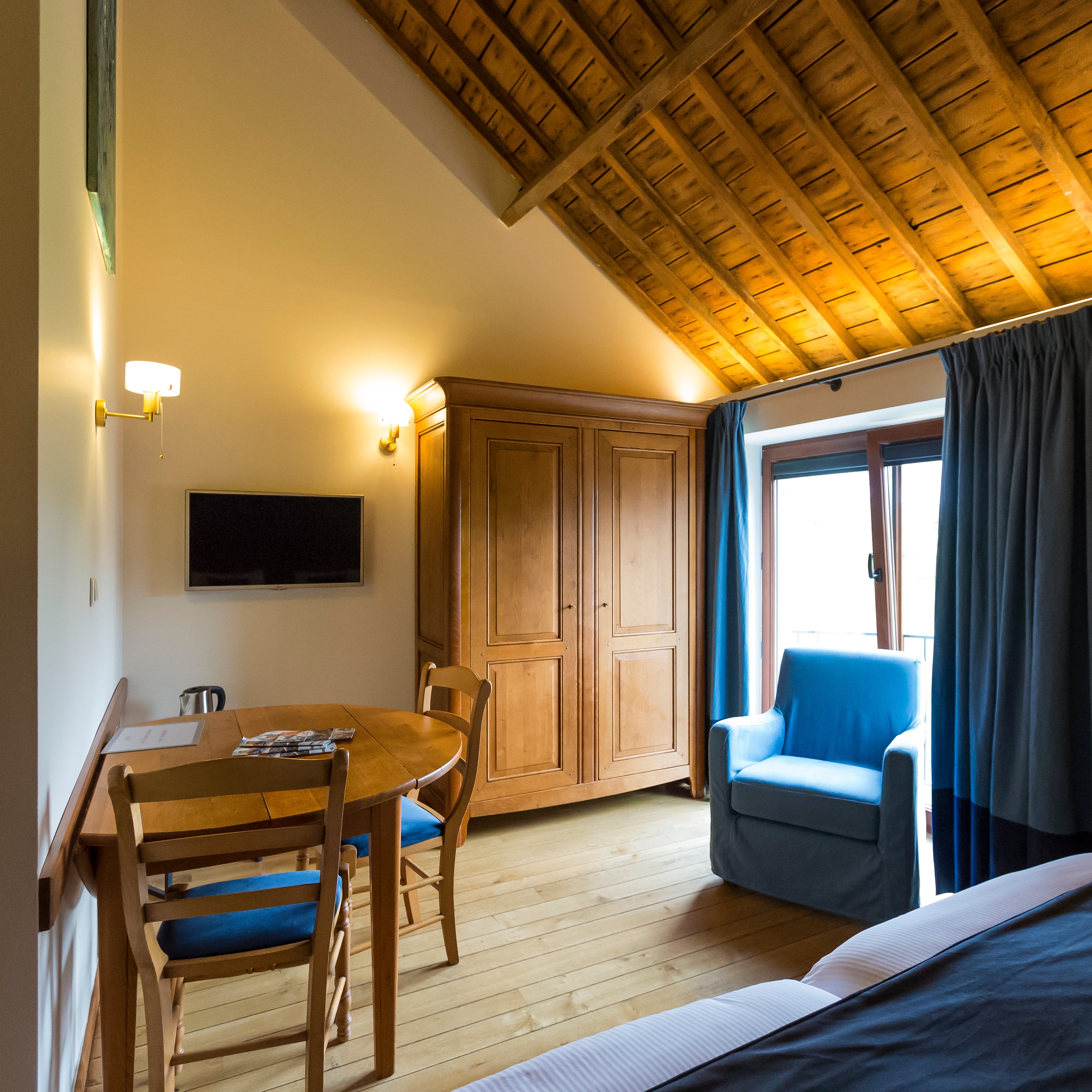 Ferme Chateau De Laneffe Rooms: Pictures & Reviews - Tripadvisor