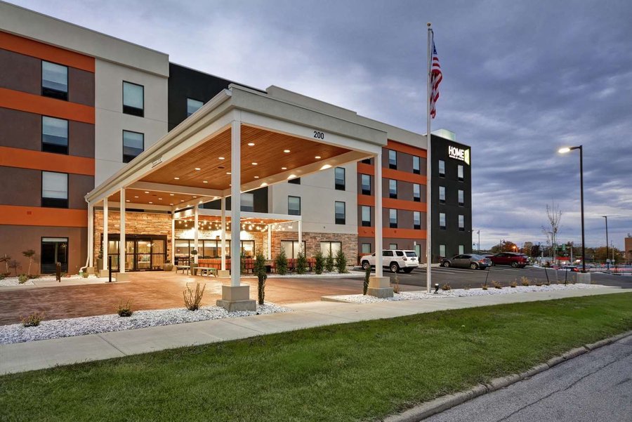 HOME2 SUITES BY HILTON CARBONDALE $98 ($̶1̶2̶2̶) - Updated 2020 Prices ...