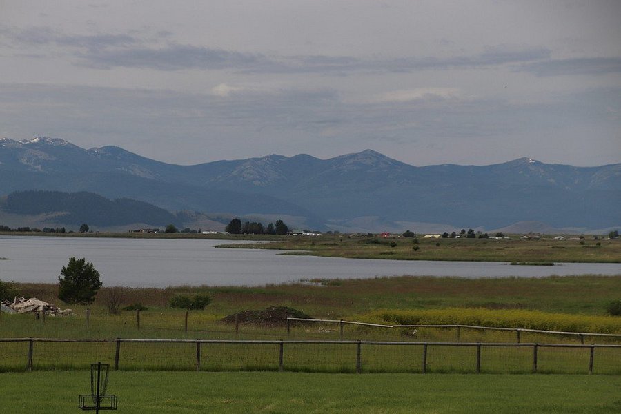 Kicking Horse Reservoir image