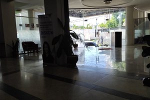 Centro de negocios y salones de eventos