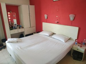 Room & Suite