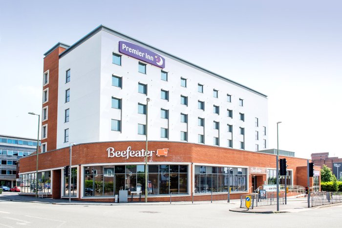 PREMIER INN FARNBOROUGH TOWN CENTRE HOTEL - Updated 2024 Reviews ...