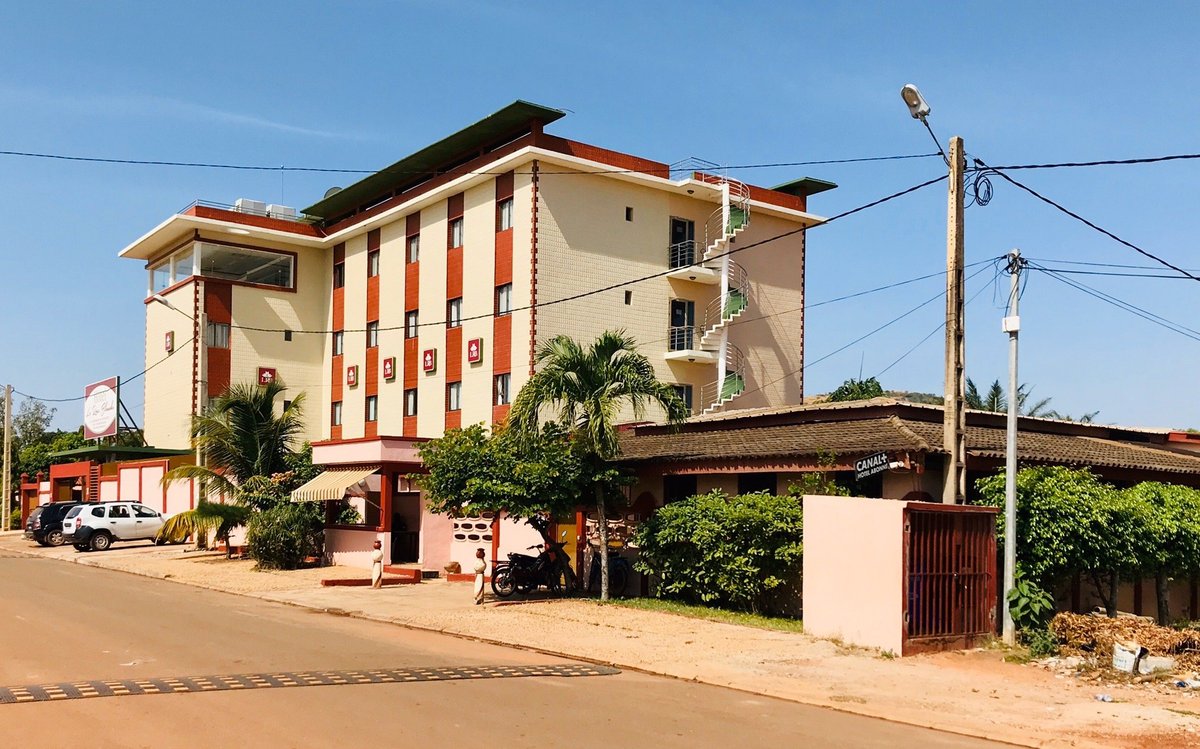 Prostitutes in Abidjan