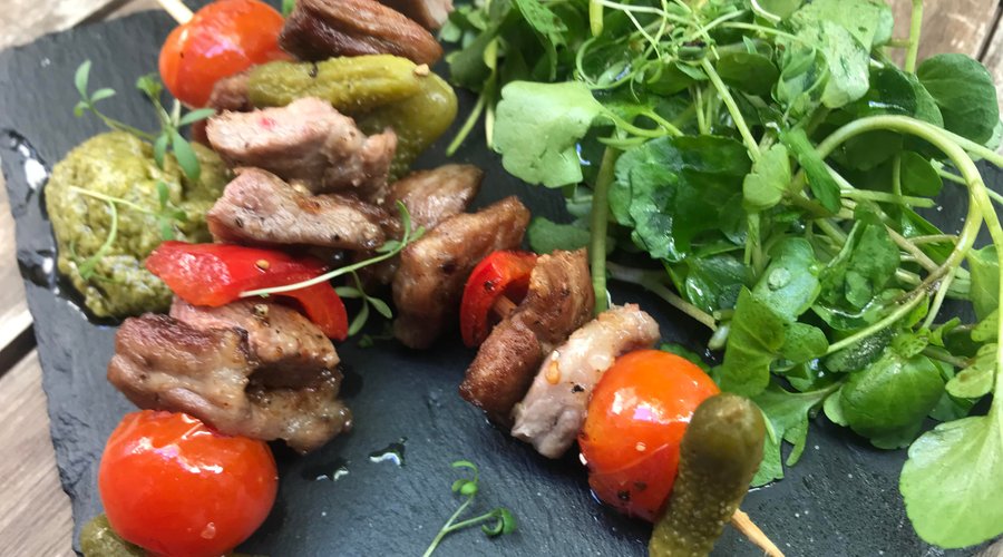 Tapa da Semana "Espetadinhas de porco preto"