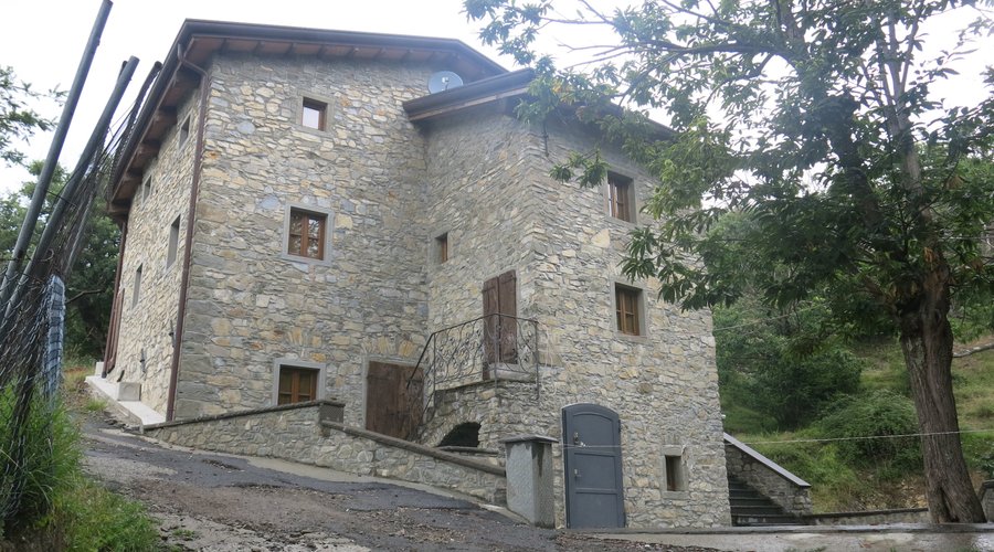 4.	Case e fabbricati 4